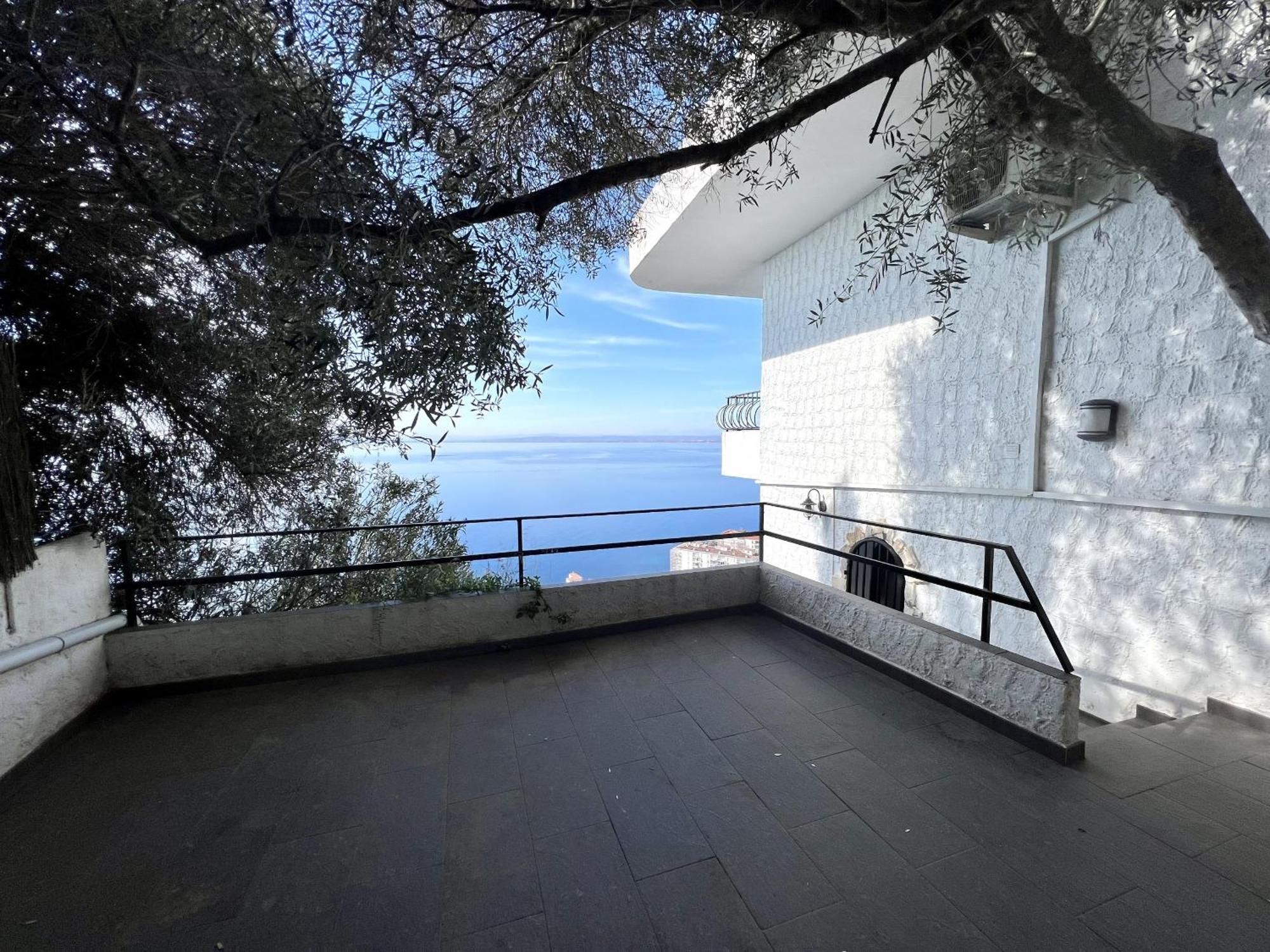 La Dicha -vista Al Mar, Piso Moderno